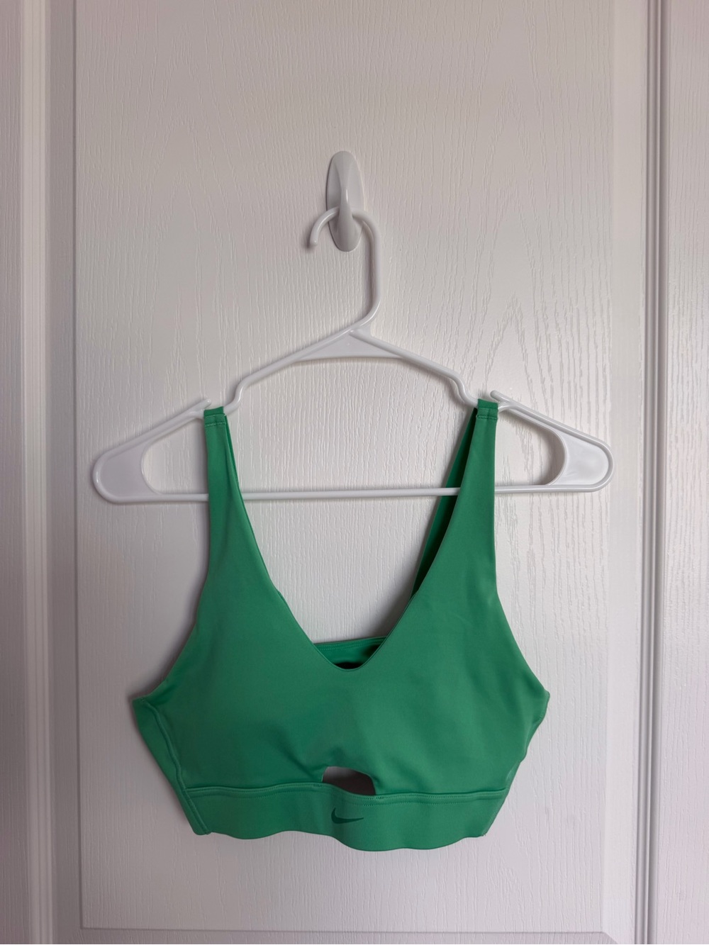 Nike Green Sports Bra - Picture 2 of 6